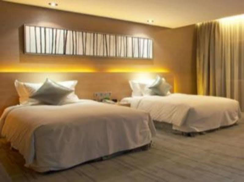 Logosun Hotel 武漢市 エクステリア 写真