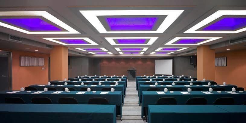 Logosun Hotel 武漢市 エクステリア 写真