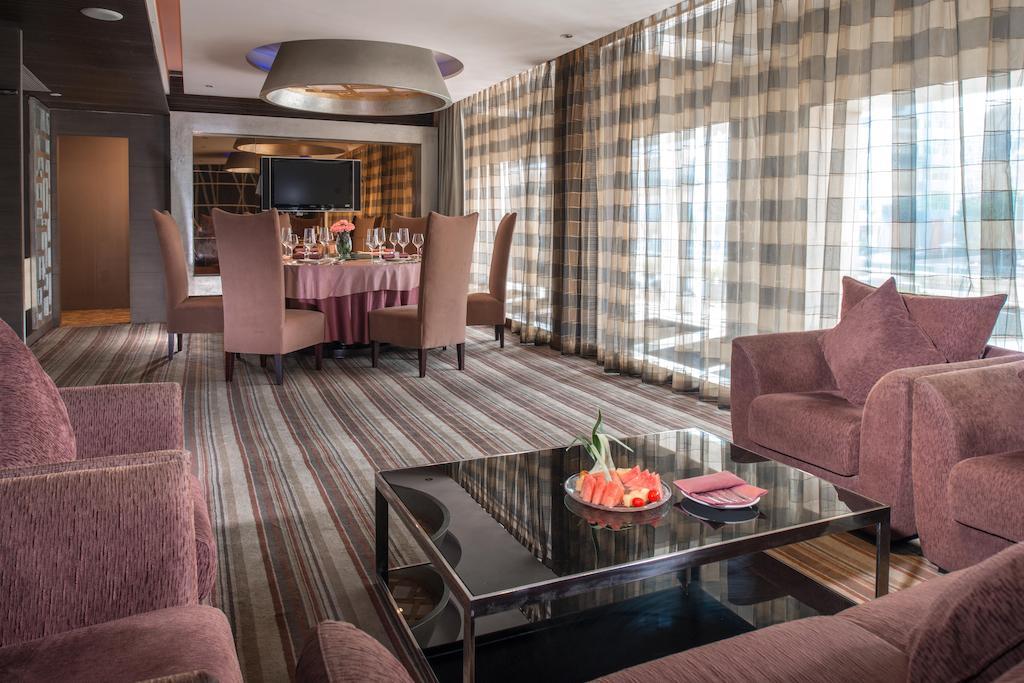 Logosun Hotel 武漢市 エクステリア 写真